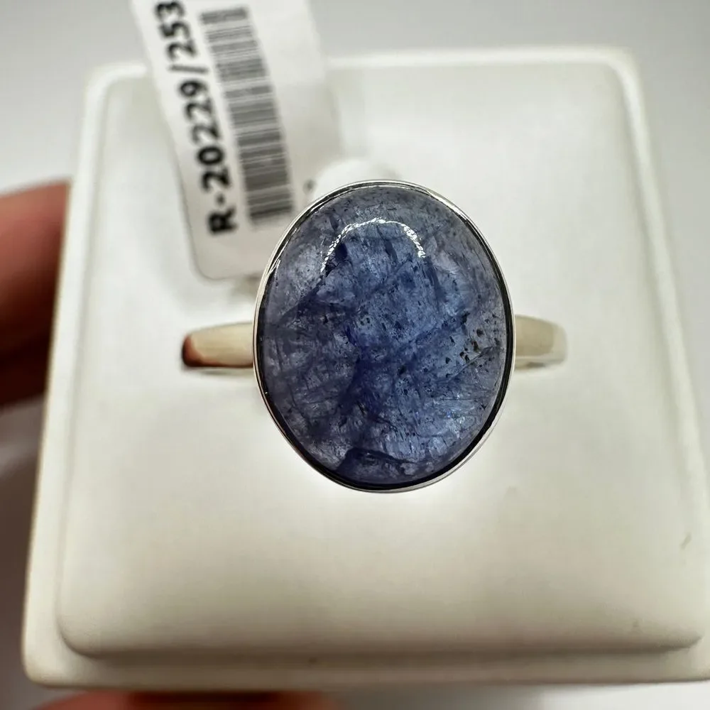 NWT Oval cut, 10x12mm Tanzanite Cabochon solitaire‎ ring in sterling silver!